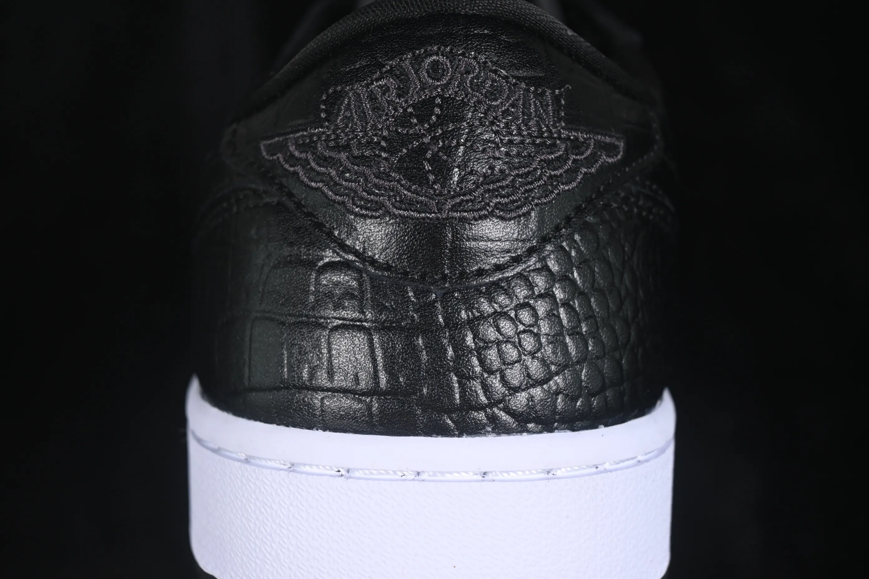 All categories Air Jordan Jordan series basketball shoes Air Jordan 1 Low Air Jordan 1 Low AJ1 Joe 1 crackle black low-top retro cultural basketball shoes DD9315-003